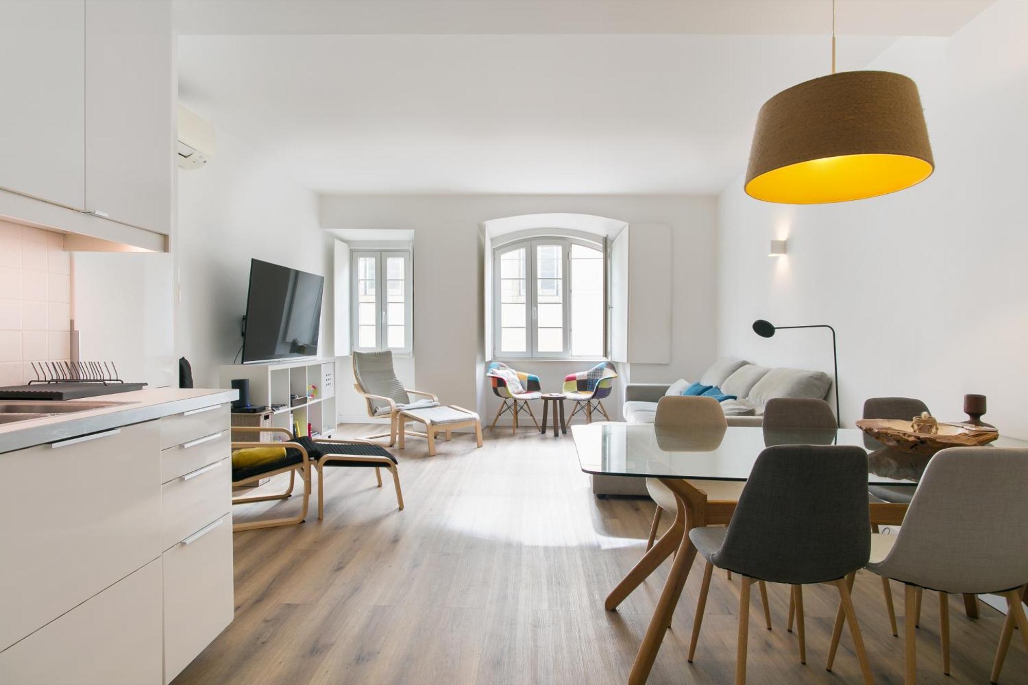 Cozy Apartment In Amazing Location! Lisbona Esterno foto