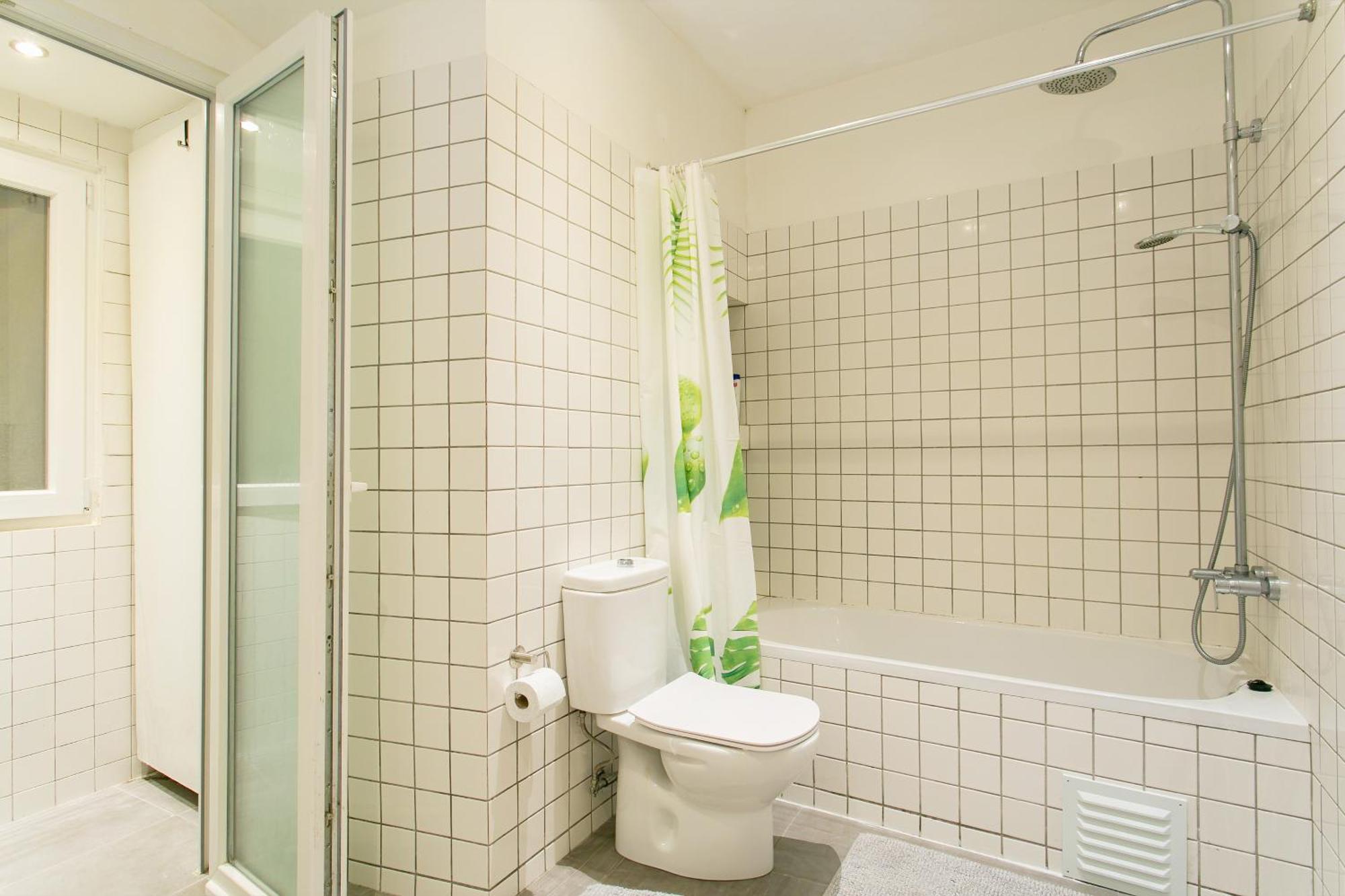 Cozy Apartment In Amazing Location! Lisbona Esterno foto