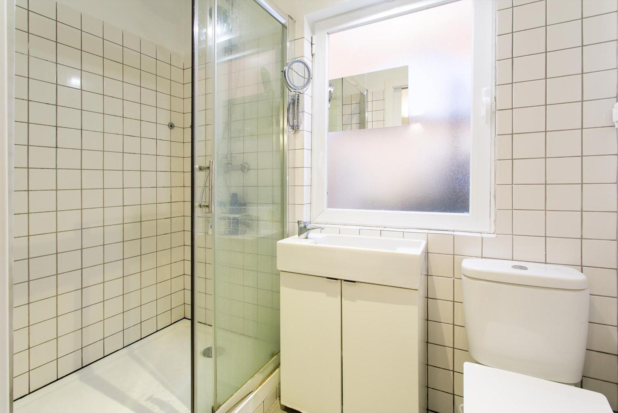 Cozy Apartment In Amazing Location! Lisbona Esterno foto