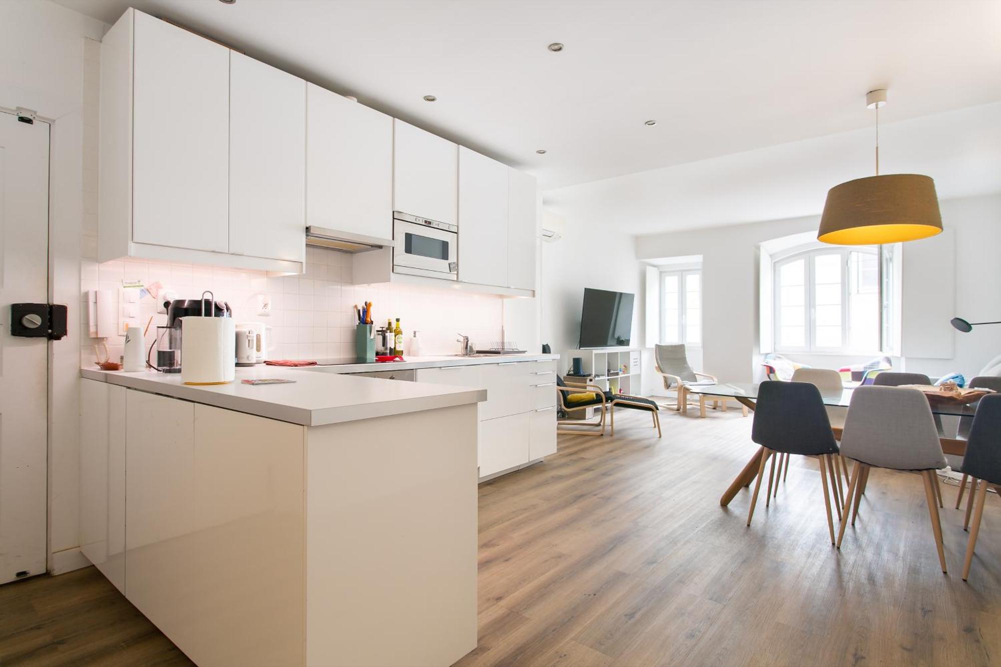 Cozy Apartment In Amazing Location! Lisbona Esterno foto